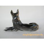 Kutya porcelán figura