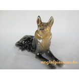 Kutya porcelán figura