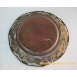 Réz tál virág díszítéssel