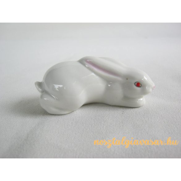Nyuszi porcelán figura