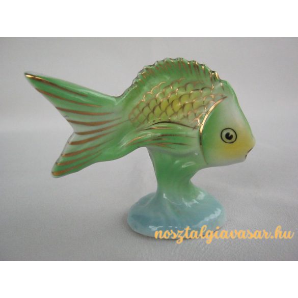 Hal porcelán figura