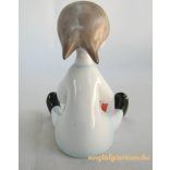 Homokozó kislány retró porcelán nipp figura
