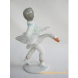 Ludas Matyi porcelán nipp figura