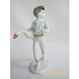 Ludas Matyi porcelán nipp figura