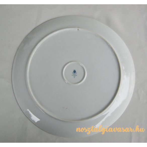 Porcelán tál