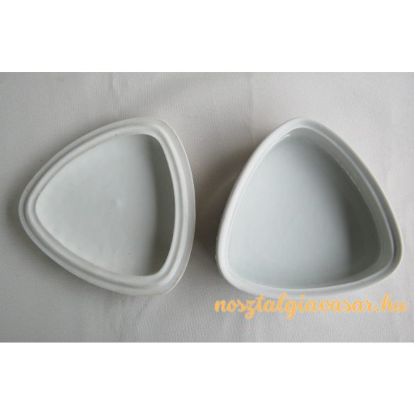 Retró porcelán fedeles doboz