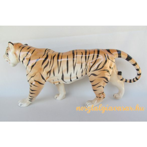 Tigris kerámia figura