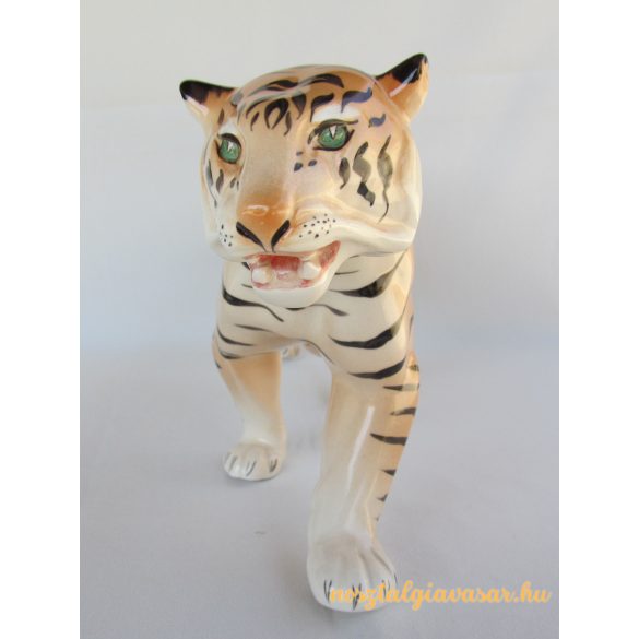 Tigris kerámia figura