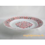Piros fekete mintás porcelán dísztányér