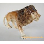 Oroszlán porcelán figura