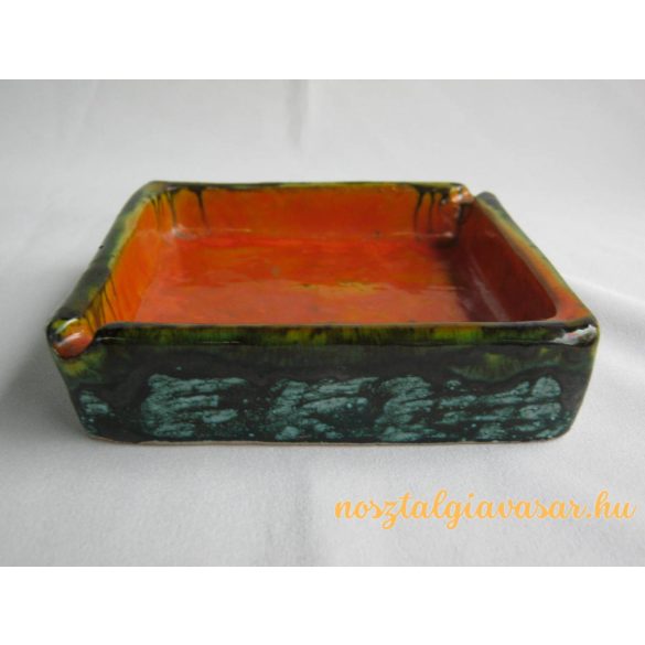 Magyar iparművész kerámia hamutál hamutartó