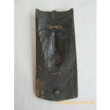 Király bronz fali dísz