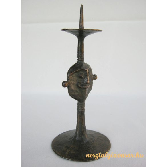 Figurális gyertyatartó