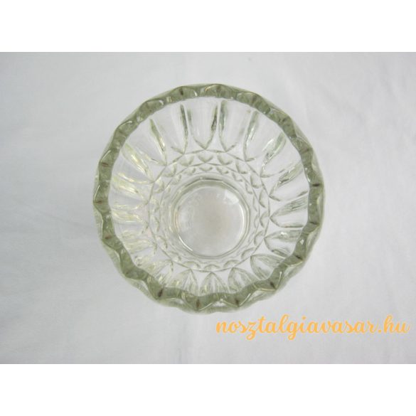 Virág alakú üveg váza