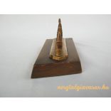 Parlament Országház réz dísztárgy