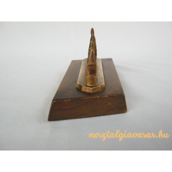 Parlament Országház réz dísztárgy