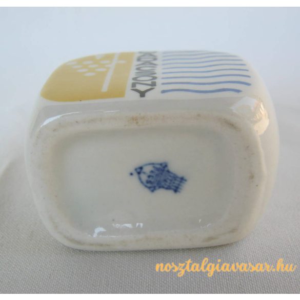 Zsolnay porcelán emlék váza