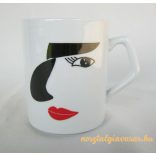 Zsolnay porcelán bögre