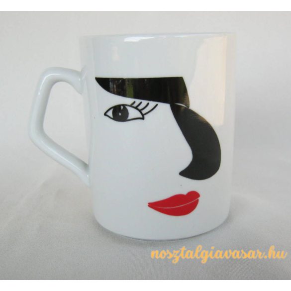 Zsolnay porcelán bögre