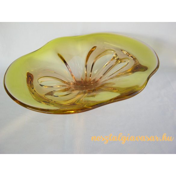 Bohemia üveg tál