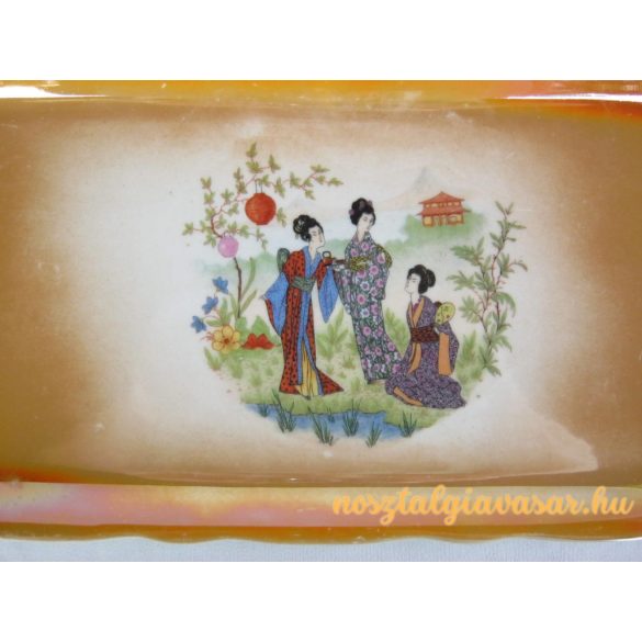 Gésás porcelán tál