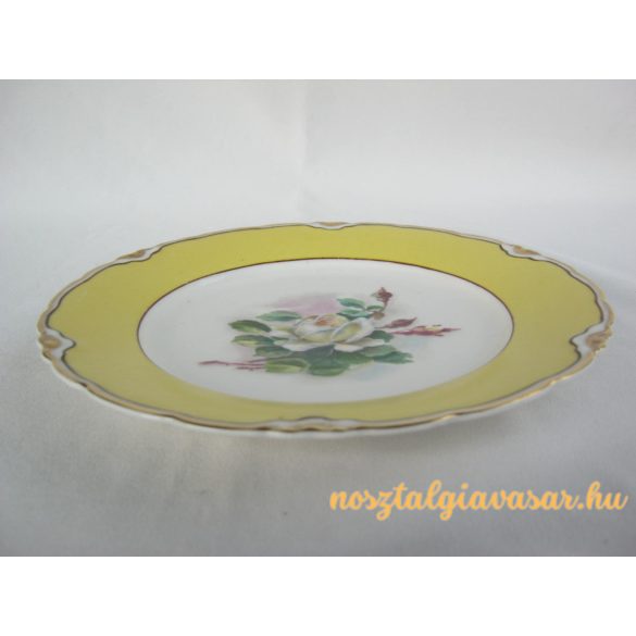 Aquincumi porcelán rózsás tányér