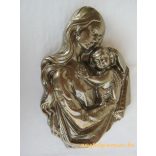 Anya gyermekével fém fali dísz