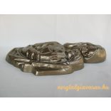 Anya gyermekével fém fali dísz