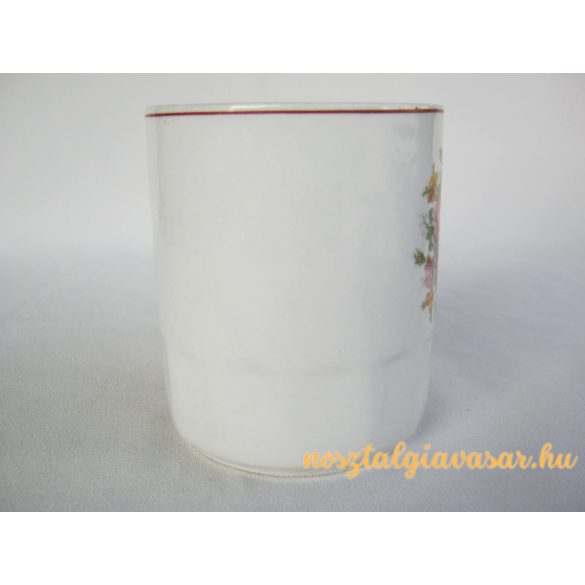 Virágmintás porcelán bögre
