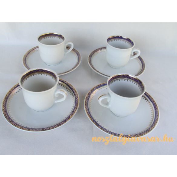 Porcelán csésze kávéskészlet
