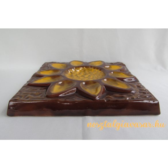 Virág kerámia fali dísz